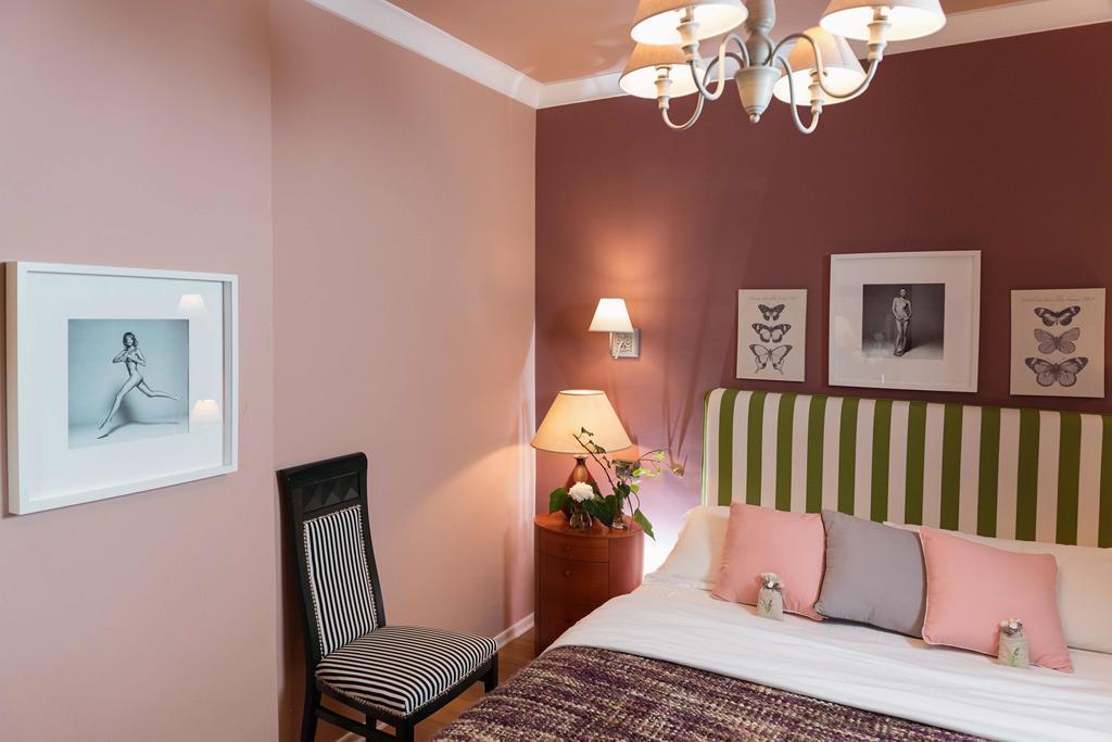 Areela Boutique Hotel Тирана Экстерьер фото